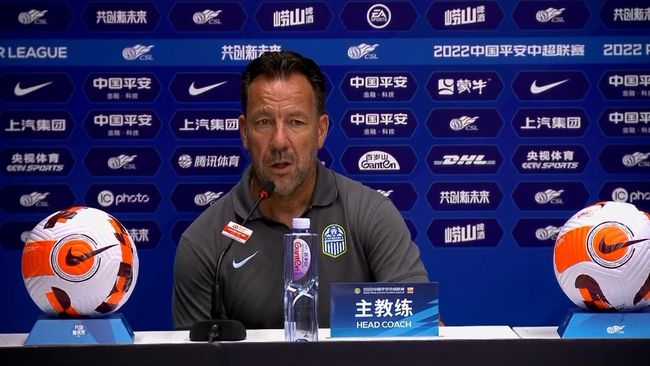 他会有更好的表现的，因为他是一名经验丰富的球员，他也知道自己应该承担的责任，相信他是能够做到的，他会进很多球的。